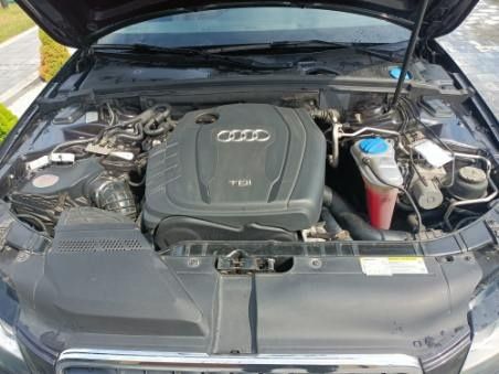 Sprzedam Audi A4 B8 2.0 TDI