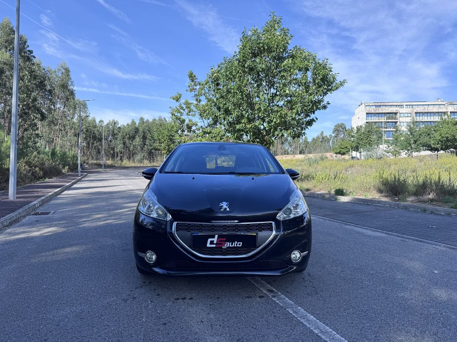 Peugeot 208 1.2 Allure