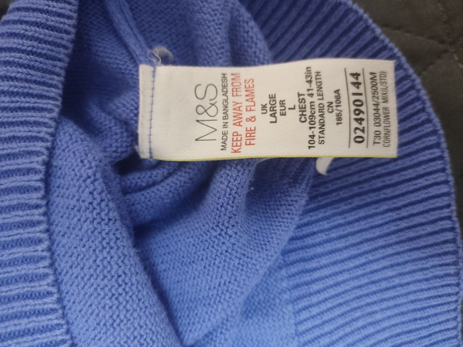 Продам стильний пуловер