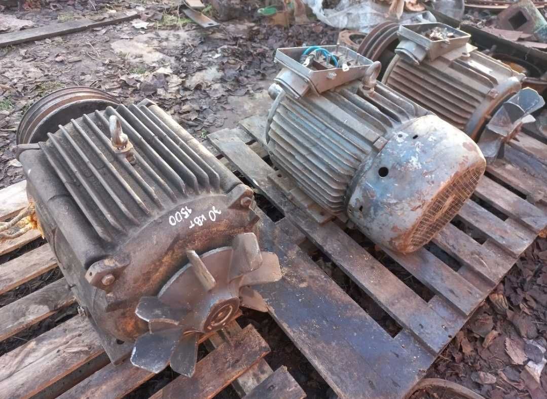 Електродвигун 30 кВт 1500 обертів Мотор двигун Електродвигатель 3 шт.