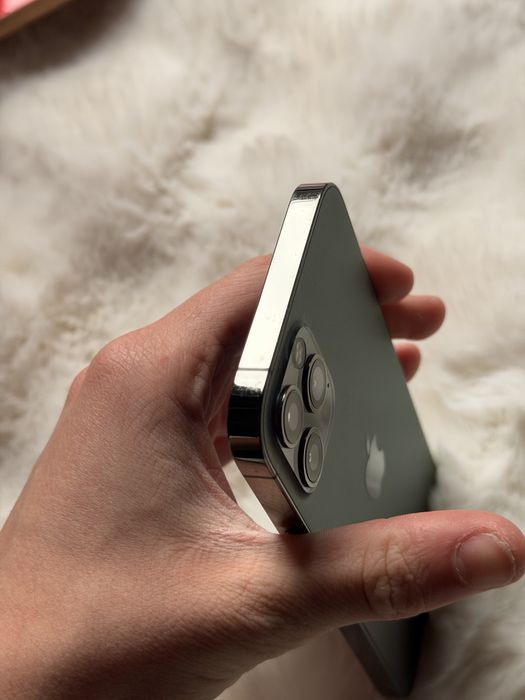 iPhone 12 Pro, ładny stan, blokada iCloud