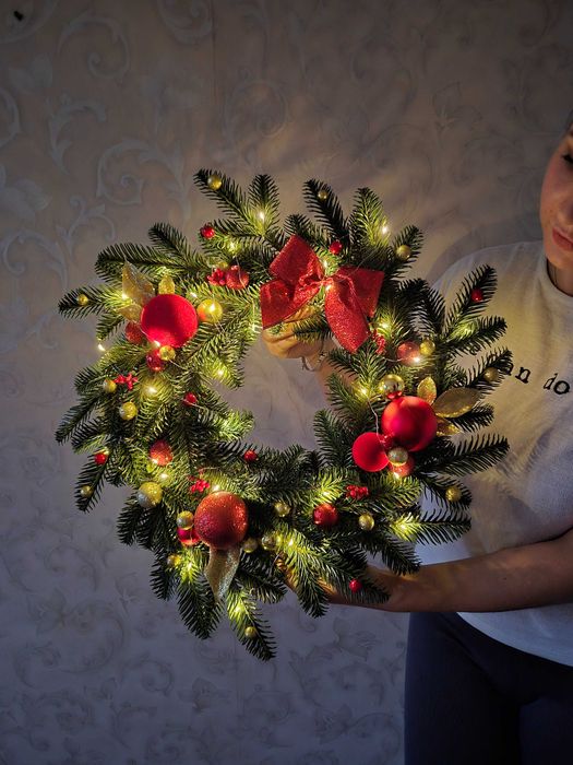 Різдвяний вінок на двері  “Класичне свято”