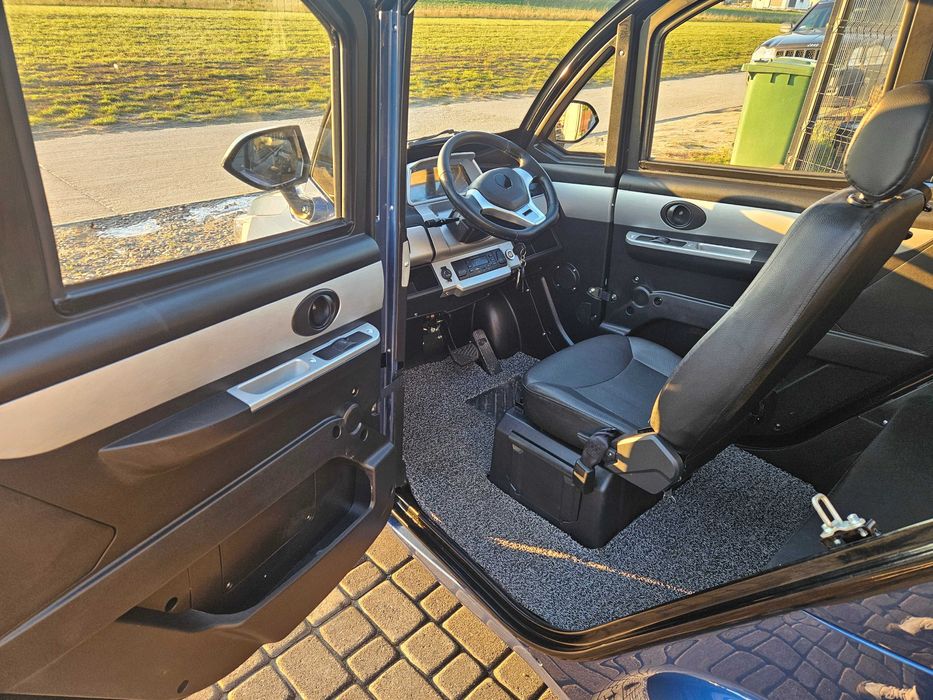 Microcar LMI elektryczny