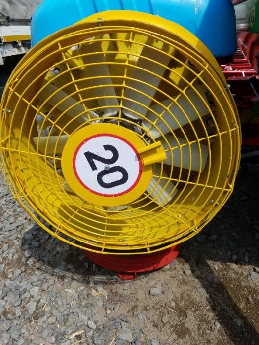 Садові обприскувачі польського виробництва