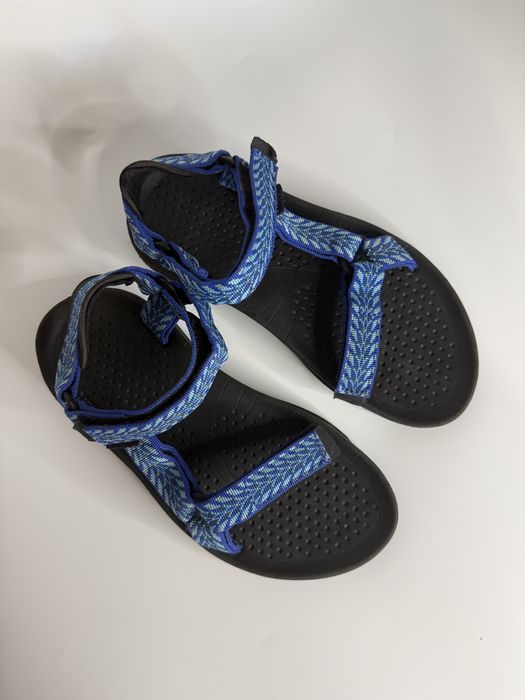 Teva original universal сині сандалі, розмір 38, жіночі, оригінал
