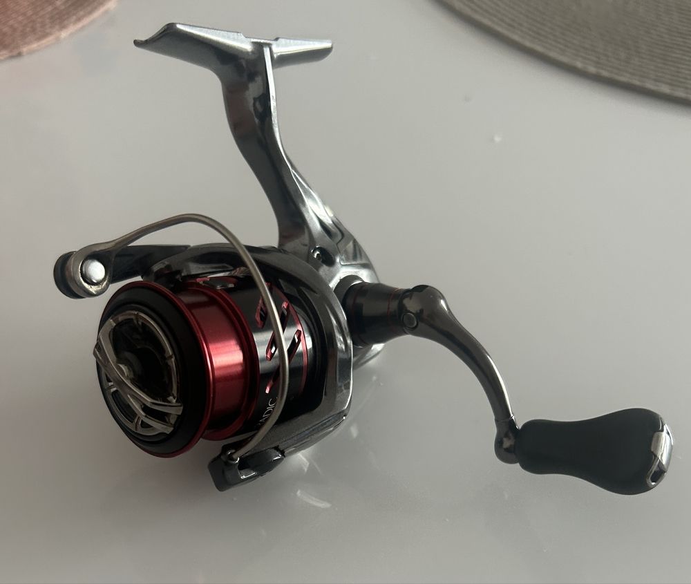 Kołowrotek Shimano Stradic CI4+ FB C2000S