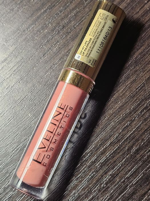 Eveline - Oh My Lips, Lip Maximizer, Chocolate. Błyszczyk do ust