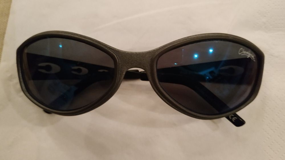 Okulary przeciwsłoneczne Chevignon