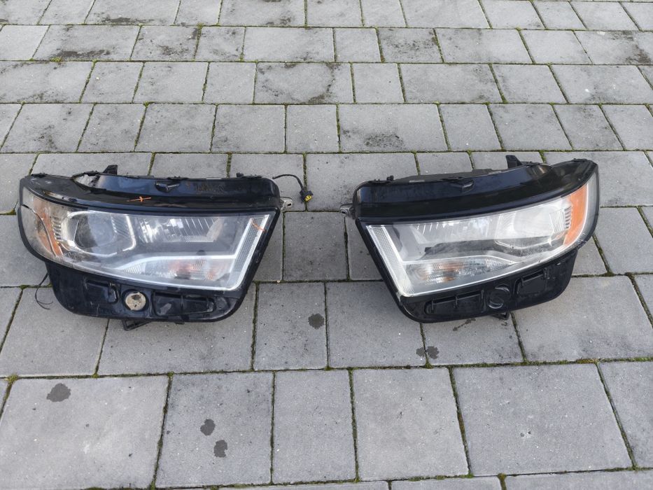 Lampy przód Ford Edge 2