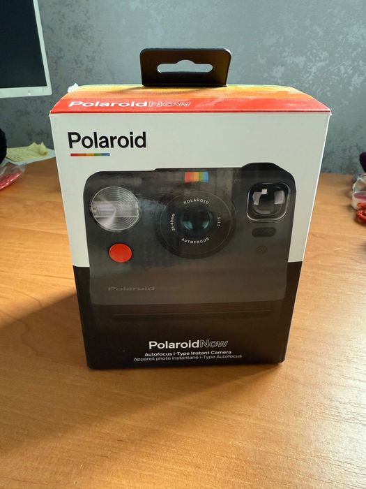 Инстанс камера Polaroid Now