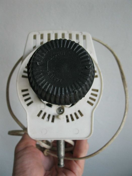 Мотор и блок от вентилятора напольного  Elenberg FS-4006 двигатель