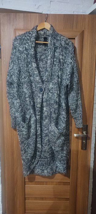 Śliczny szary kardigan zapinany na guzik rozm XXL