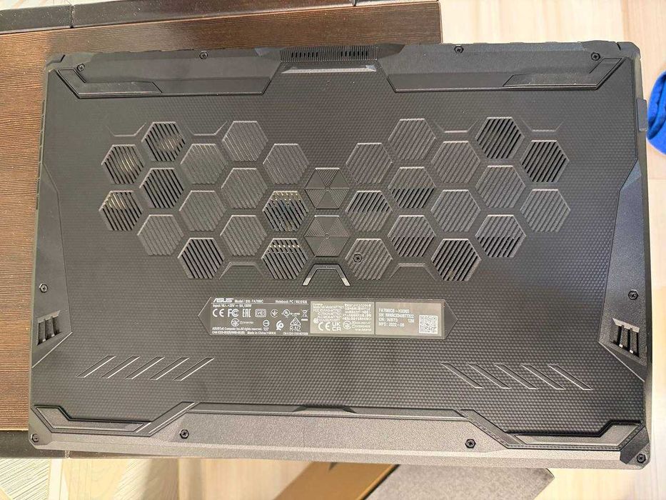 ASUS TUF A17｜RTX 3050｜Ryzen 7 4800H｜17.3"｜144Гц｜OЗУ 16 gb｜ssd 512