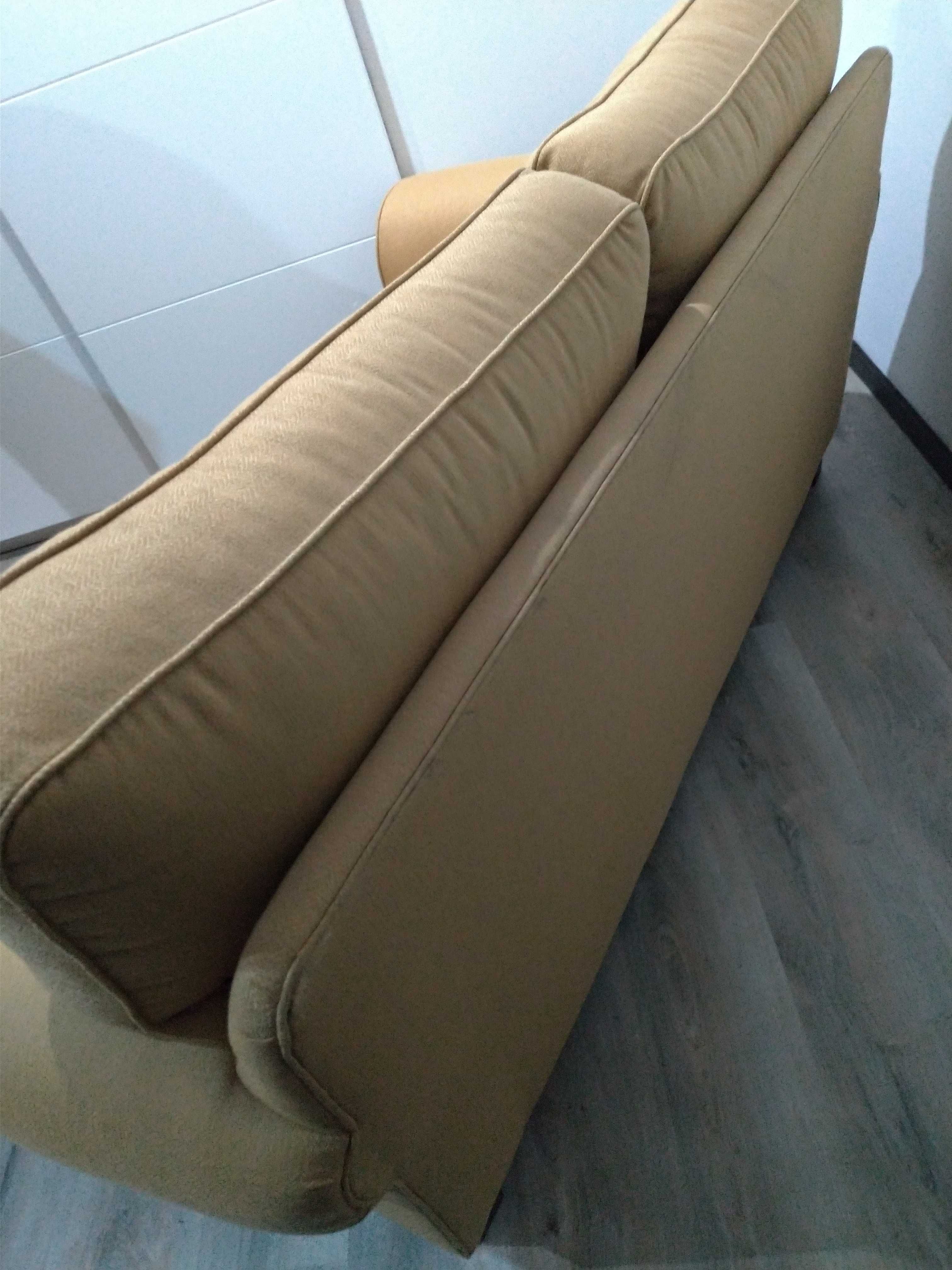 Sofa 2 lugares (COMO NOVO!) - tecido cor mostarda, material nobre!