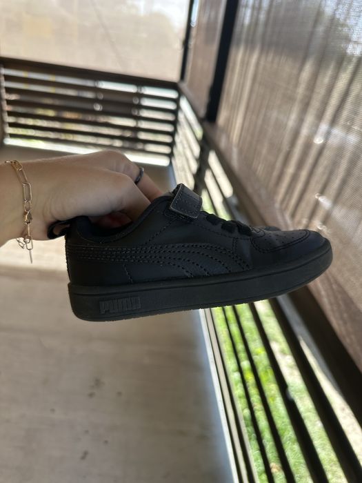 Дитячі чорні кросівки оригінал Puma 27,5 9.5