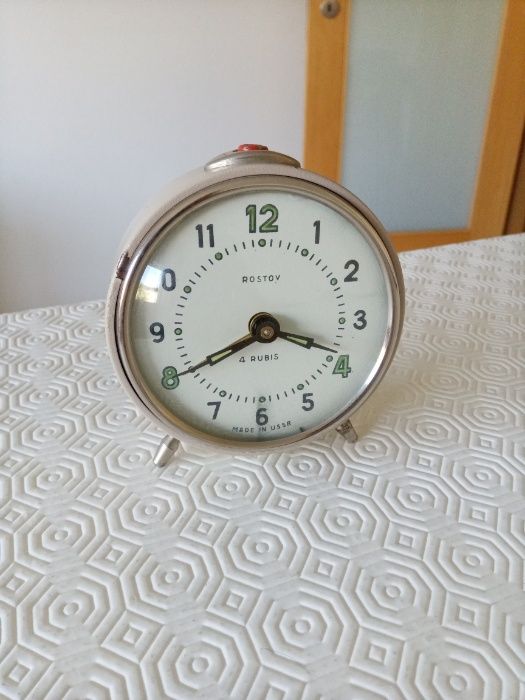 Despertador Rostov 4 rubis made in USSR
