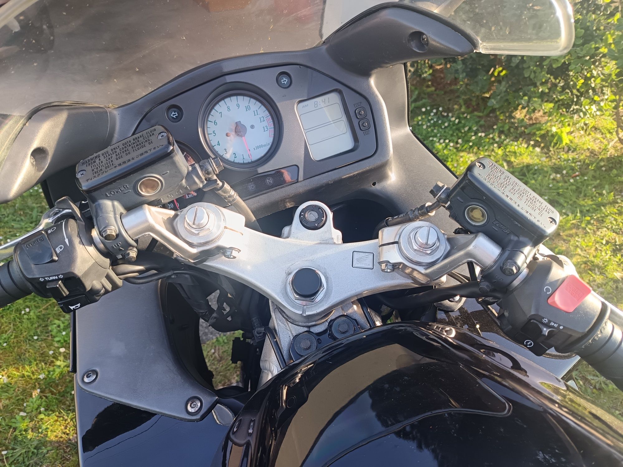 Honda VFR 800 muito estimada