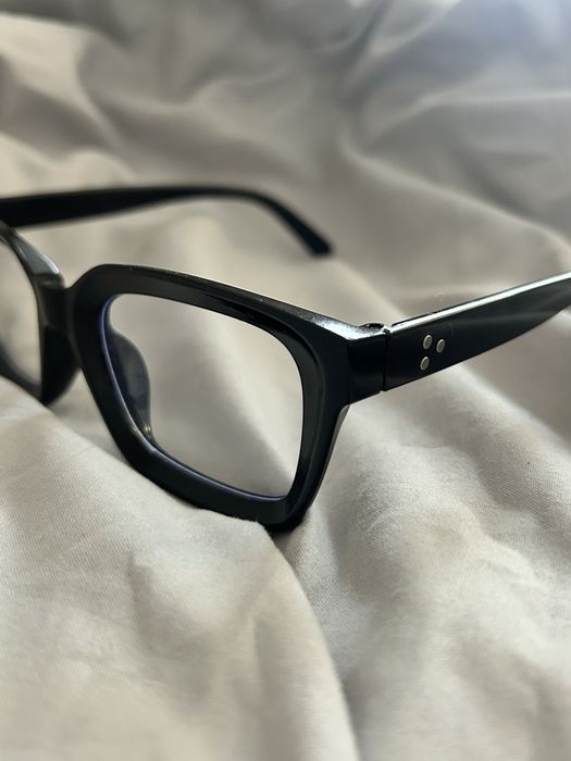 Окуляри жіночі декоративні