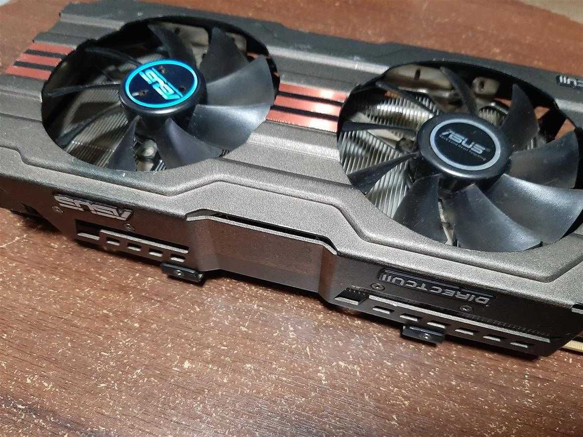 Відеокарта Asus Radeon HD7970 DC II 3072MB GDDR5 (384bit)