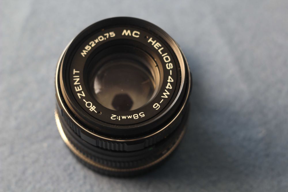 Об'єктив HELIOS-44M-6 MC, з адаптером M42-EOS під Canon EOS