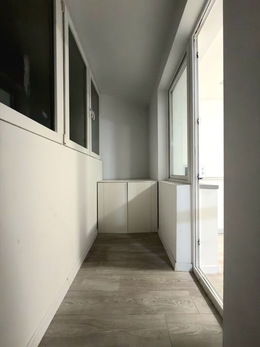 Глушкова 9в, генератор, Іподром, 7 пов, 2 спальні і велика вітальня