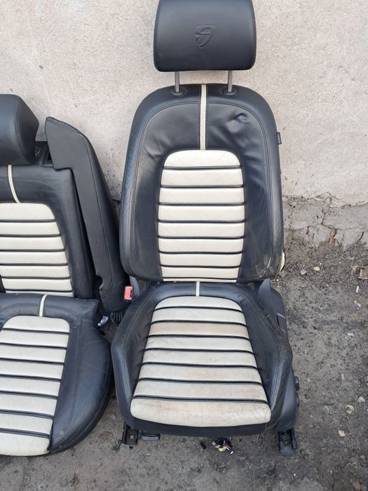 Vw Passat B6 Fotele skórzane z monitorami wersja indiwidual komplet