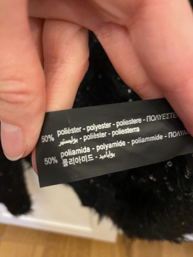 Sweter z cekinami. Zara. Jak nowy!