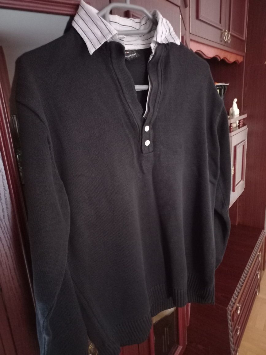 Sweter z długim rękawem koloru czarnego