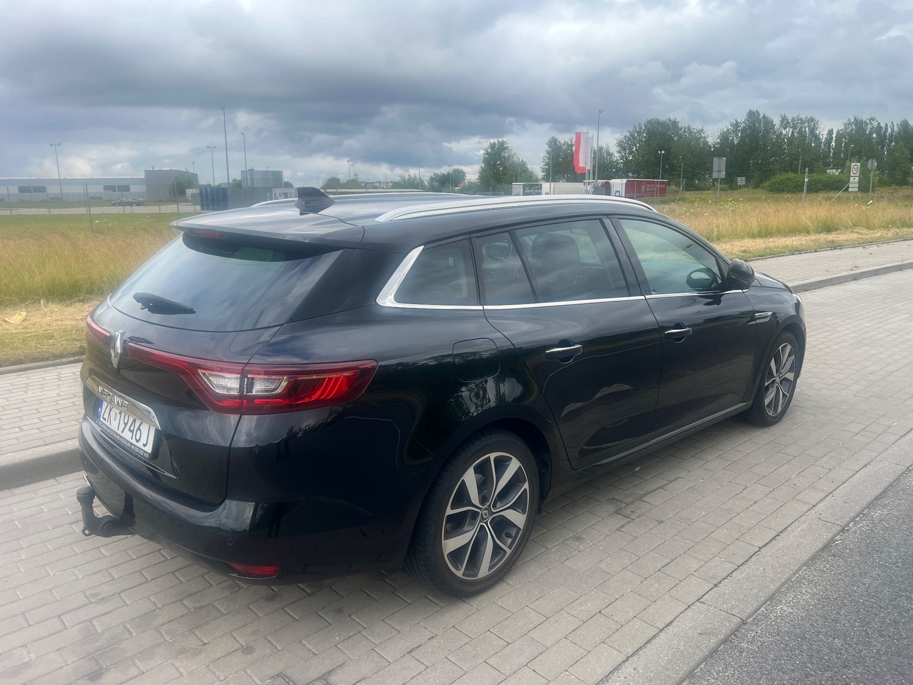 Renault Megane Renault Mégane IV GRANDTOUR 1.2 TCE ENERGY wesja BOSE