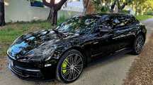 Porsche Panamera Sport Turismo 4 E-Hybrid