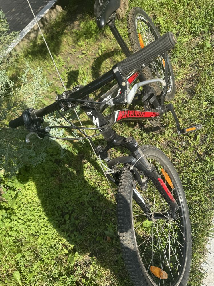 Велосипед подростковый  оригинал SPECIALIZED Hotrock 24