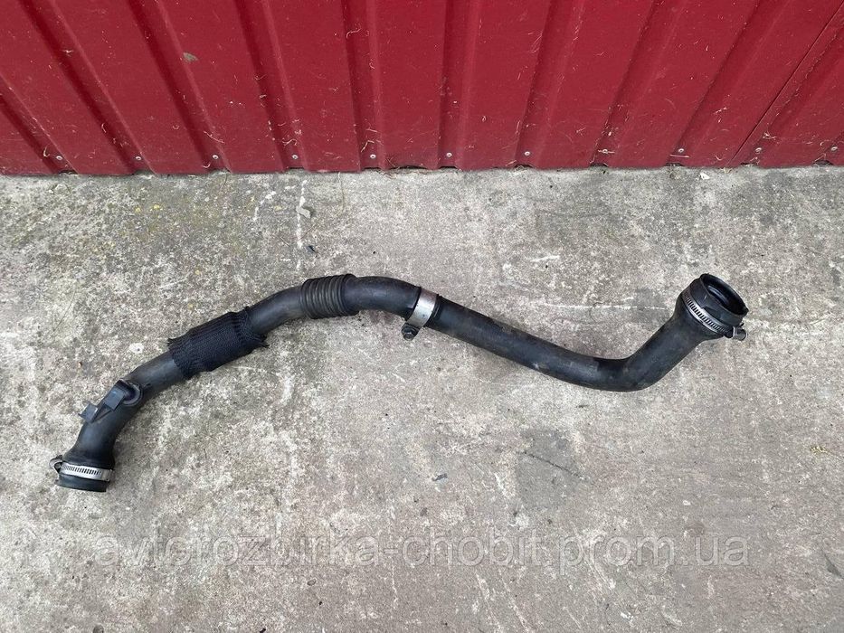Патрубок інтеркулера, для Renault Kangoo II  1.5 dCi  8200874705,