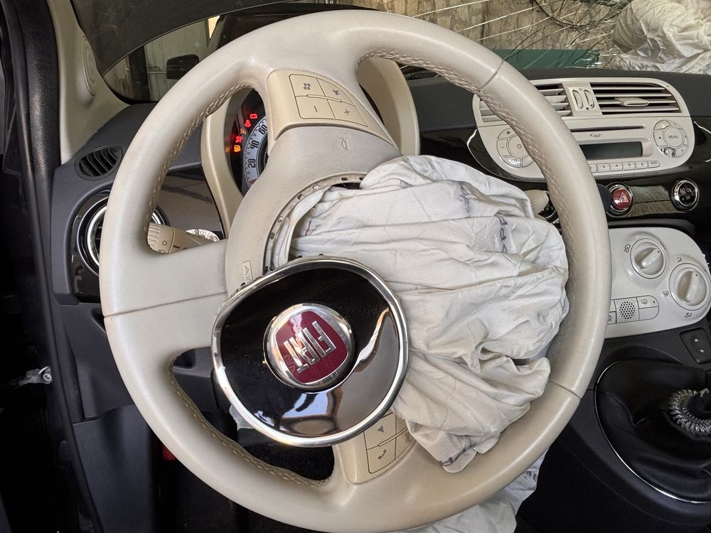 Fiat 500 multijet 1.3 acidentado