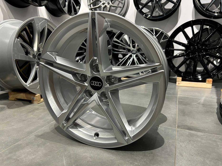 Oryginalne felgi 18 5x112 ET40 Audi A4 B8 B9 A6 C7 C8 Q5 8W0/601025R