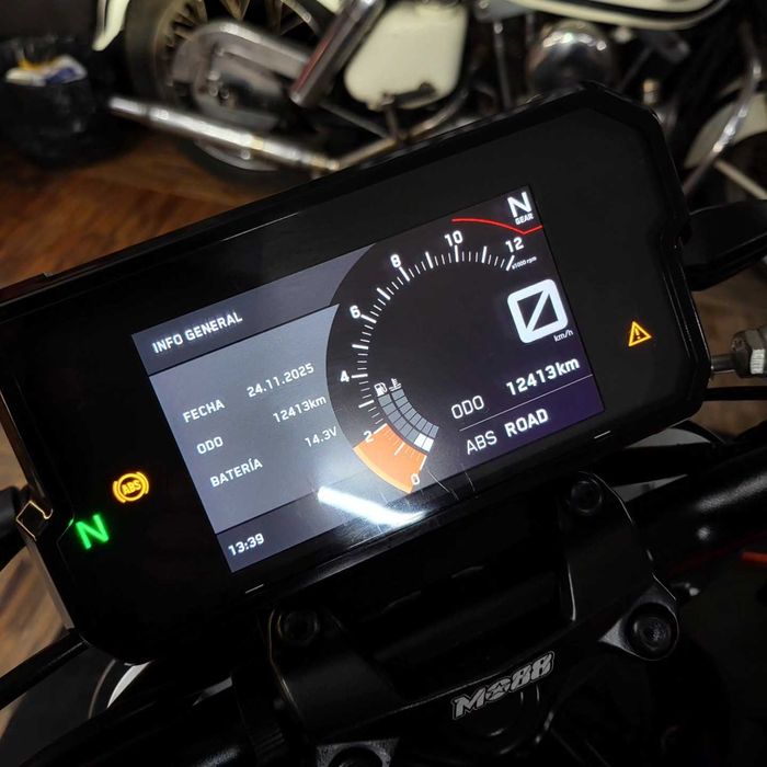 KTM Duke 125 edição M.Oliveira #88 2020