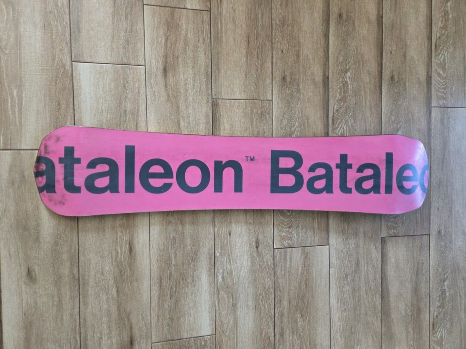 Deska snowboardowa Bataleon Party Wave