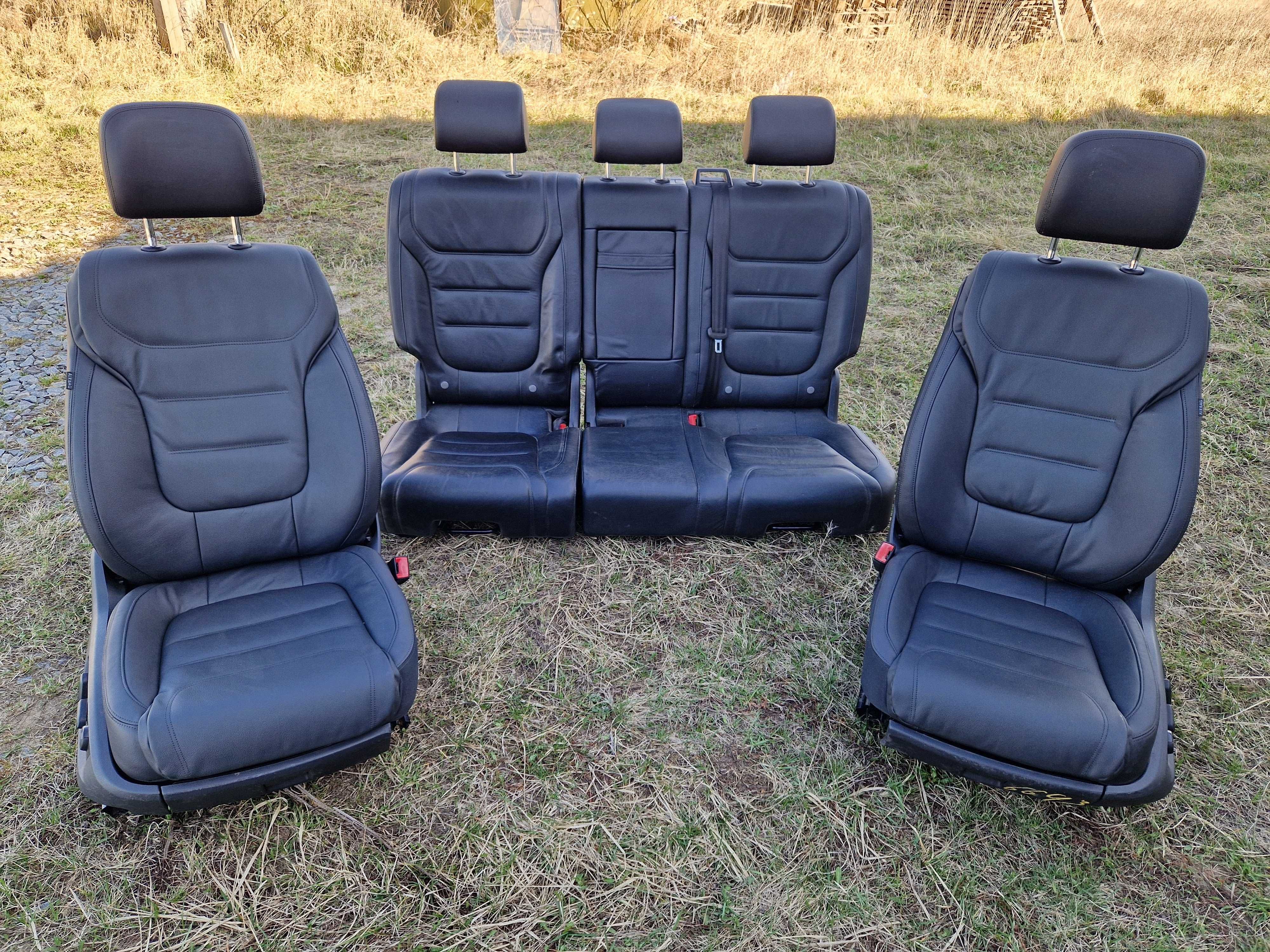 Салон Volkswagen Touareg 2011-2017 Розбірка