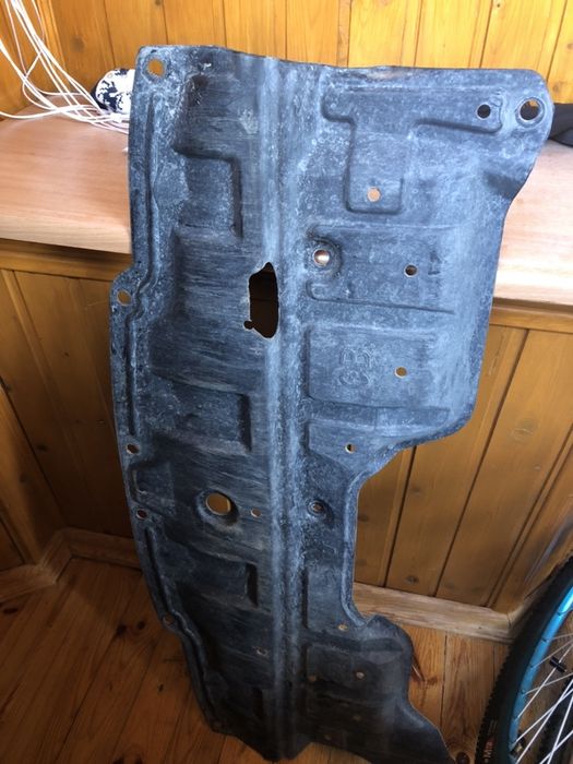 Защита мотора днища Nissan X-trail/Rogue T32 758924CB0A