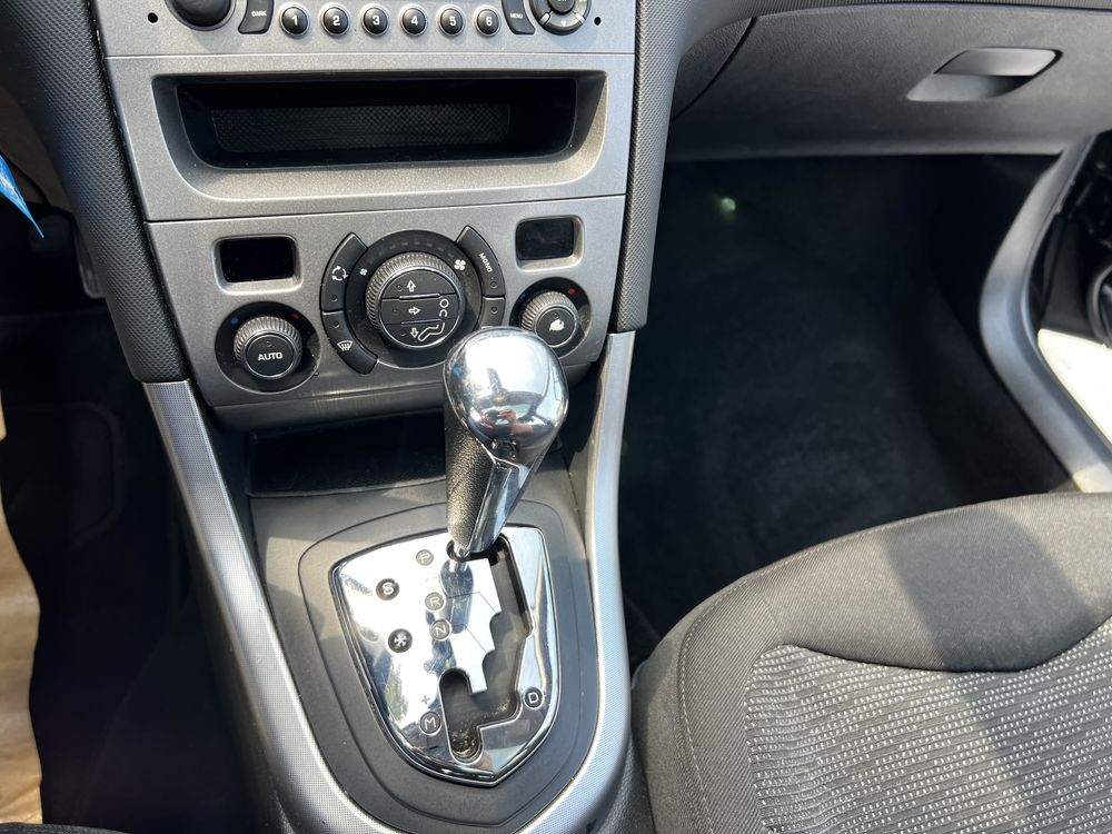 Peugeot 308 SV на автомате из Швейцарии
