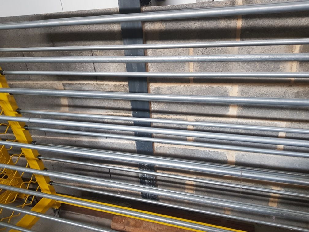 Cavalentes bancadas para tecidos papel