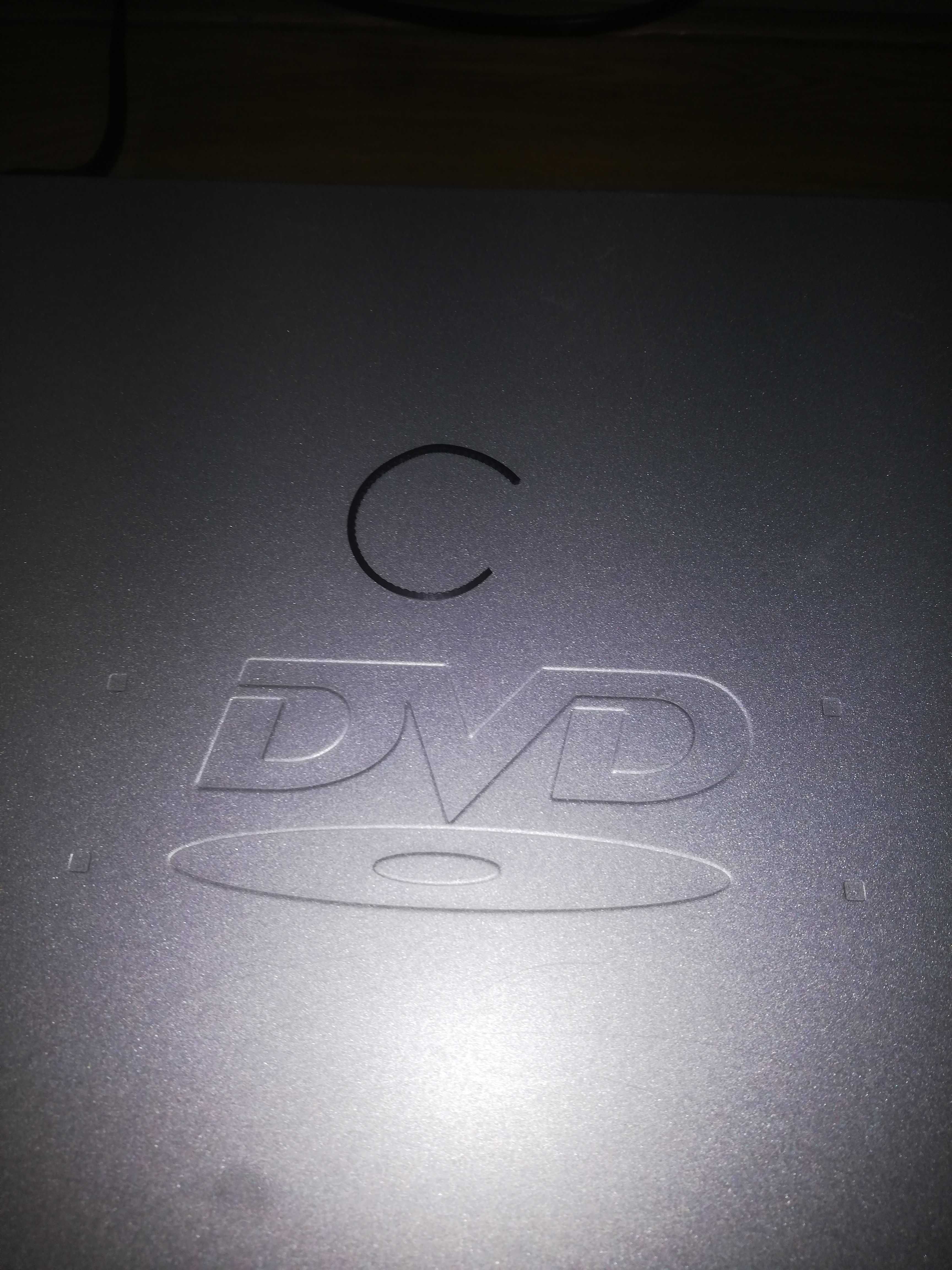 Odtwarzacz DVD LG 5353