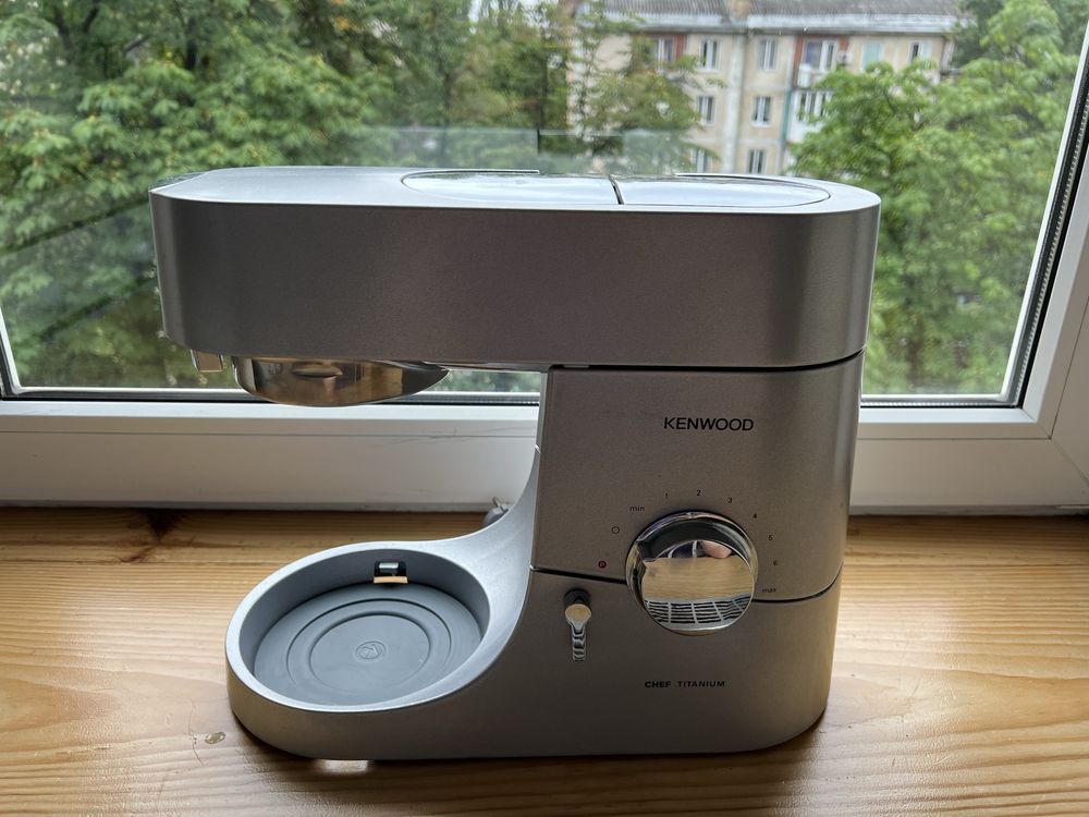 Кухонна машина Kenwood Titanium Chef 5-в-1
