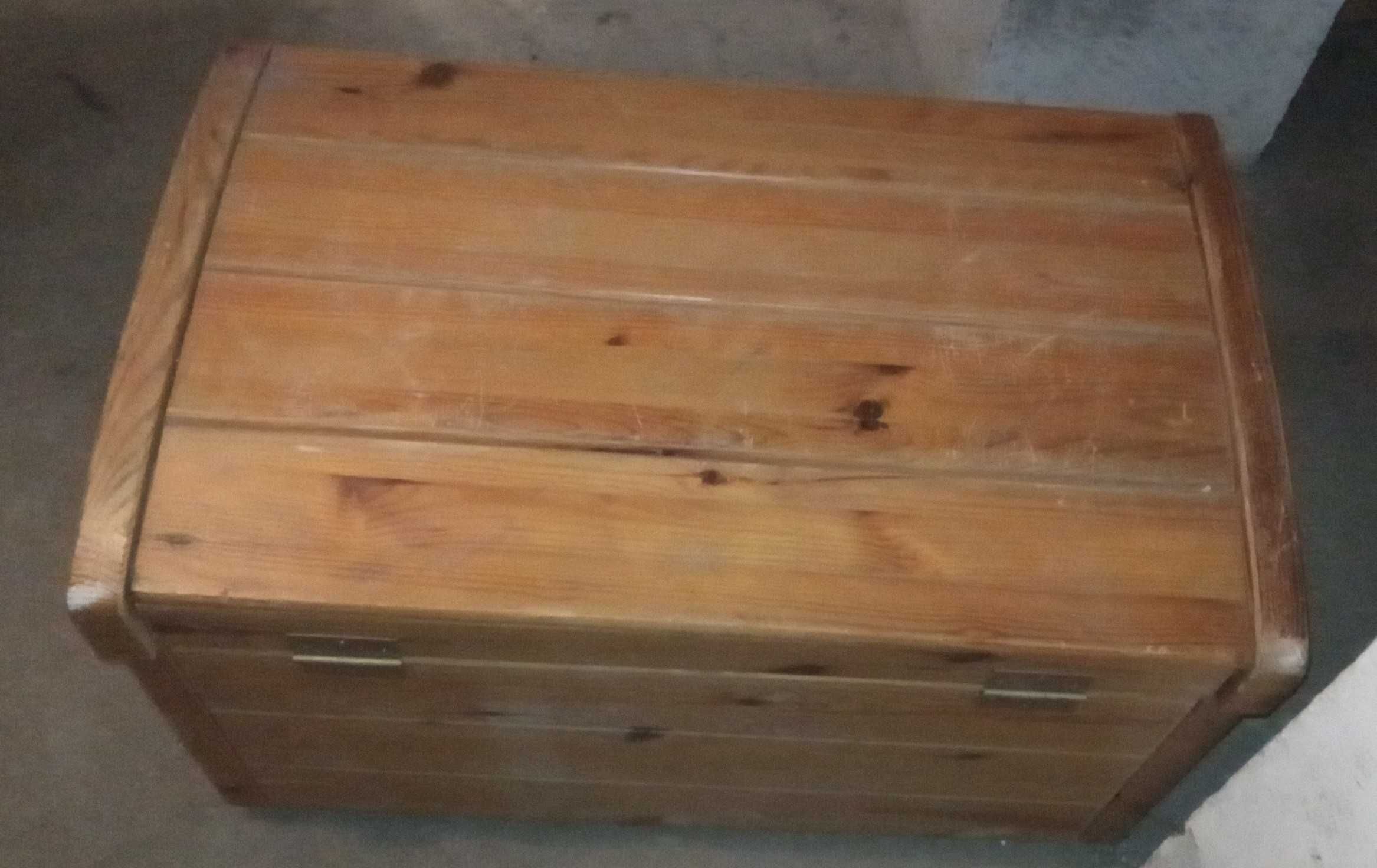 skrzynia kufer paka drewniana sosnowa duża pojemna do pokoju stan bdb