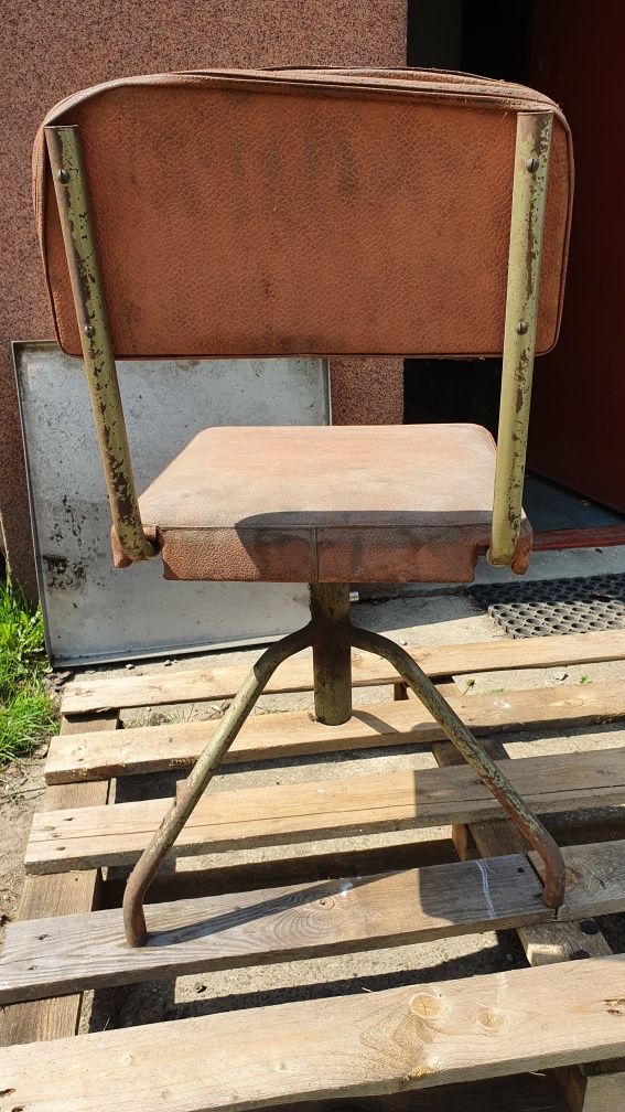 Krzesło obrotowe regulowane PRL vintage