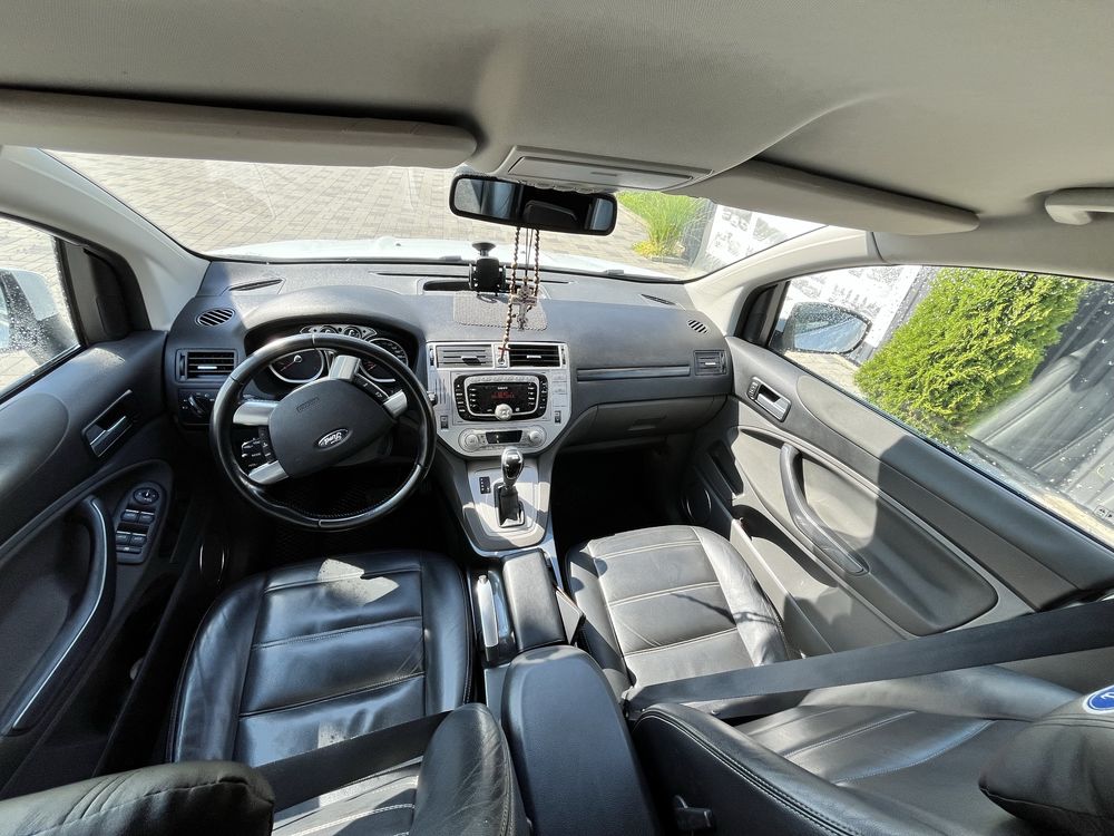 Ford Kuga.