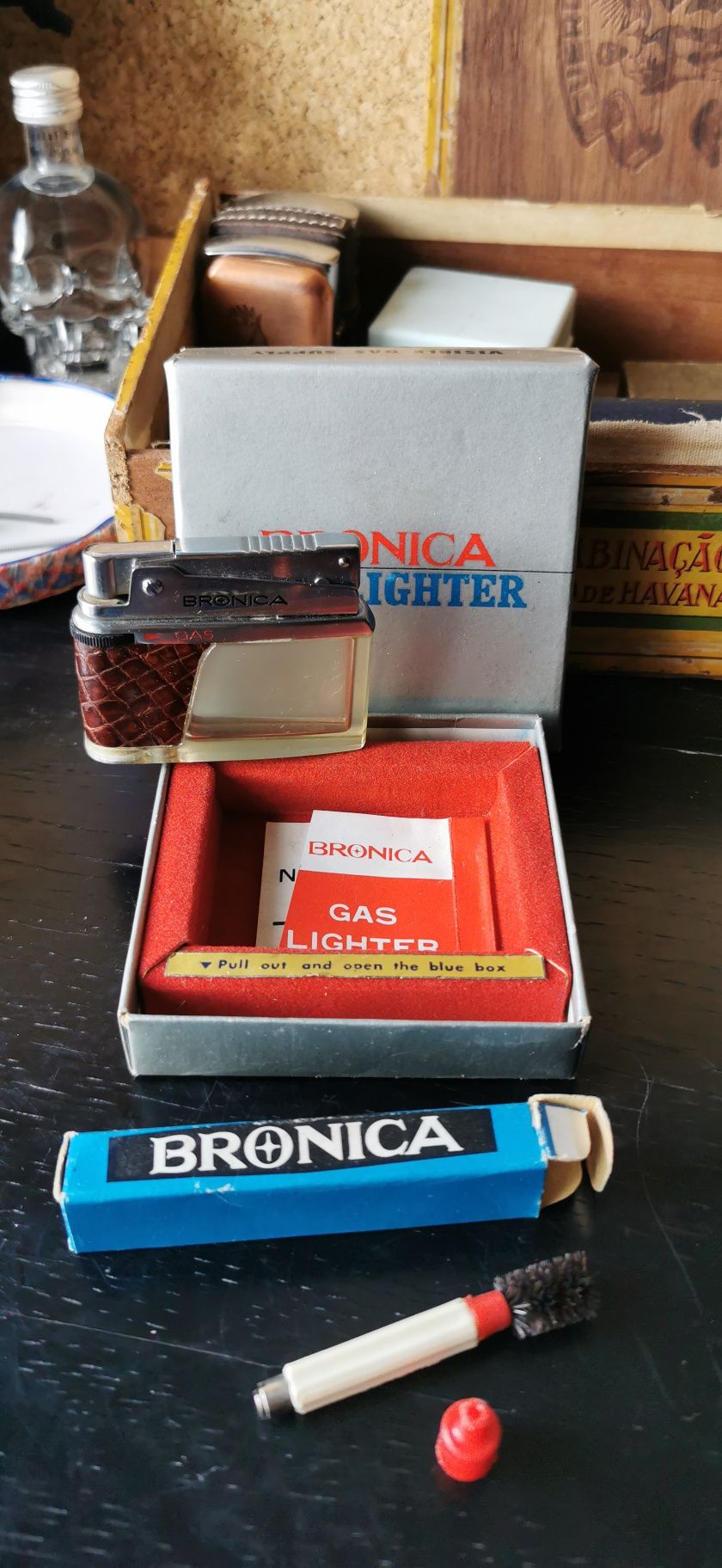 Isqueiro bronica gas lighter