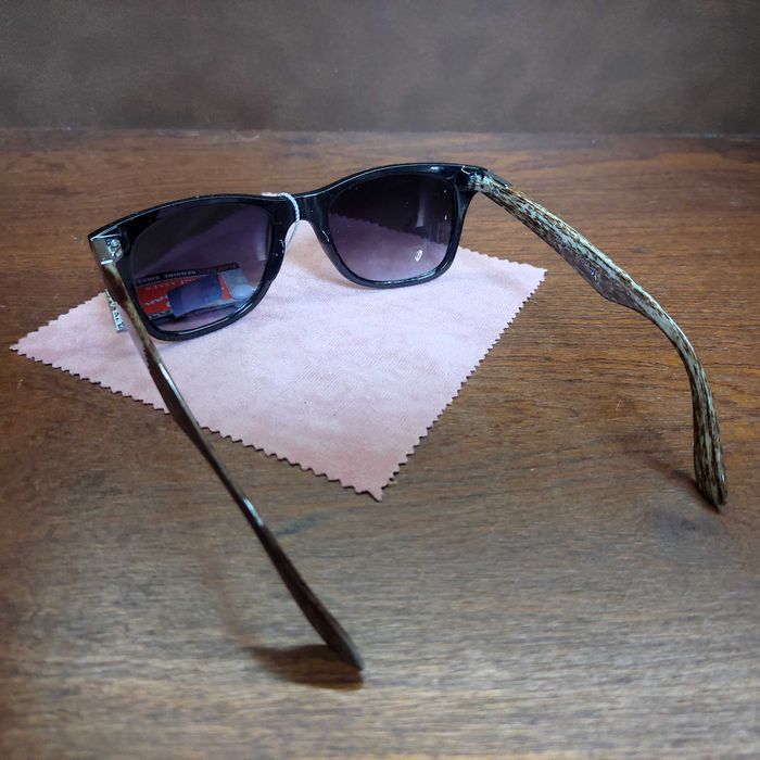 Сонцезахисні окуляри RaiSun класичної форми wayfarer, дужки під дерево