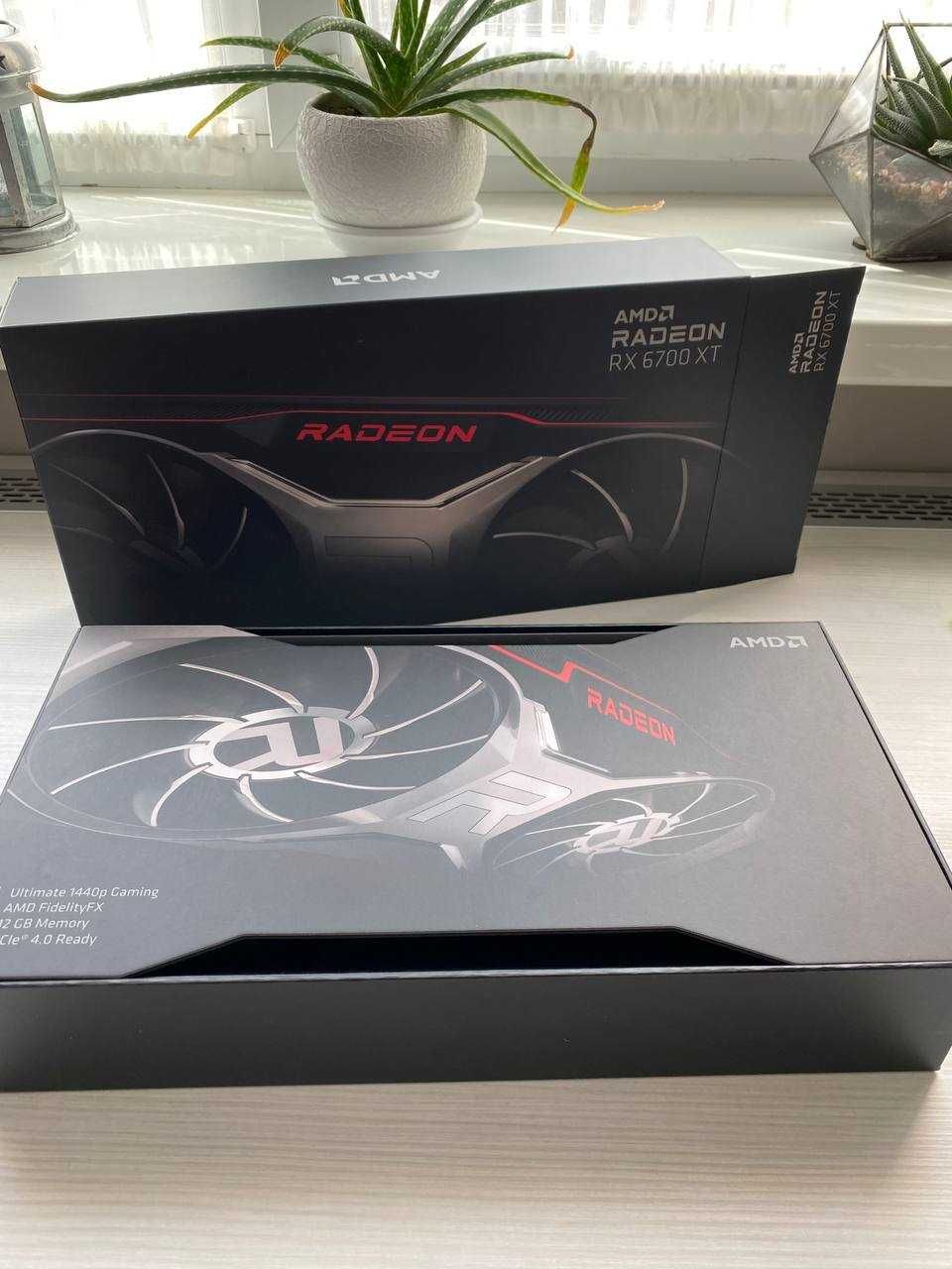 AMD Radeon RX 6700XT