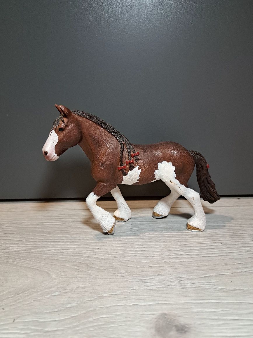 Figurka schleich klacz clydesdale