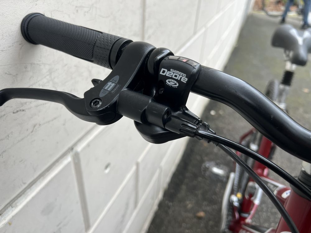 Велосипед жіночий Focus 28 alu deore+гідравліка